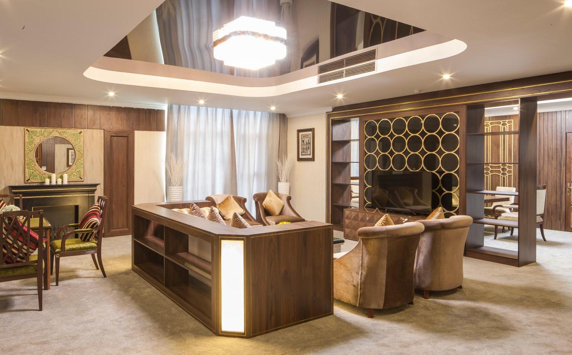 Muong Thanh Luxury Nhat Le Hotel Донг Хой Екстериор снимка